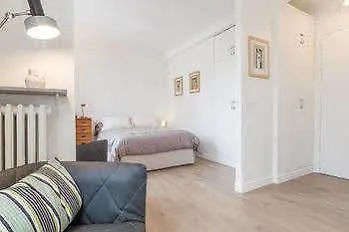 We - Tour Eiffel 75007 Apartment Paris